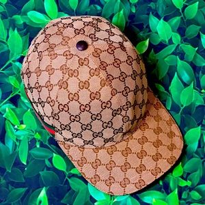 GUCCI CANVAS CLASSIC LOGO CAP HAT (XL)/(60) - NEW